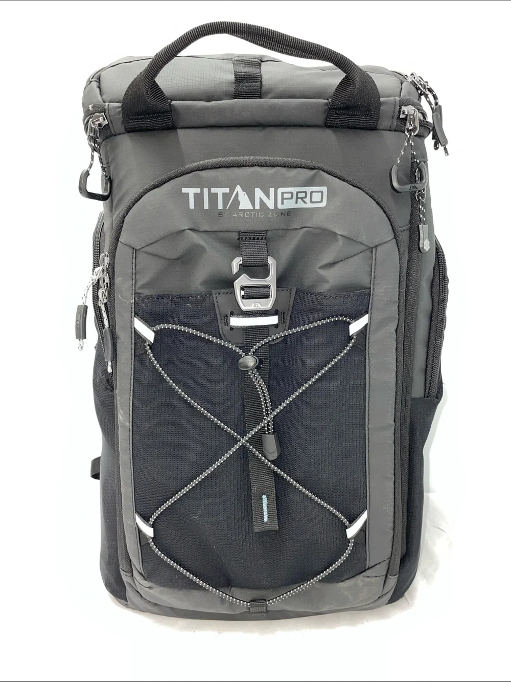 ARCTIC ZONE TITAN PRO 26 CAN PLUS HIGH PERFORMANCE BACKPACK COOLER FTL-08-051
